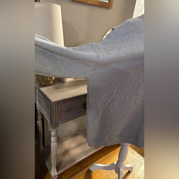 DeJaVu Oversided Sweatshirt - Picture 3 of 7